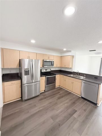 1564 Veracruz Ln 1564 1564, Weston, FL 33327