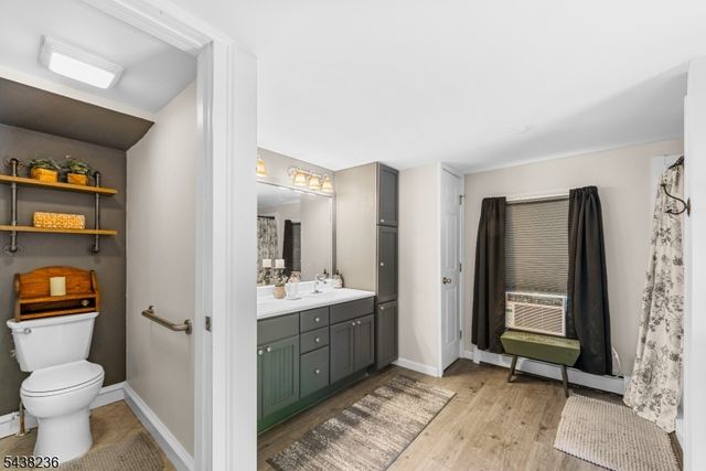 11 New St, Stanhope Boro, NJ 07874