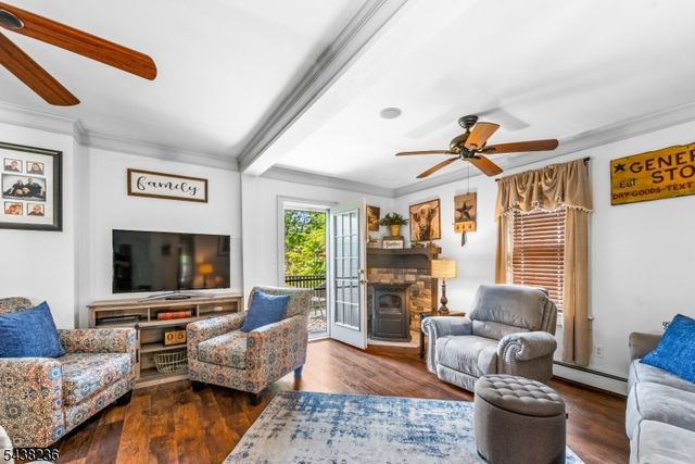 11 New St, Stanhope Boro, NJ 07874