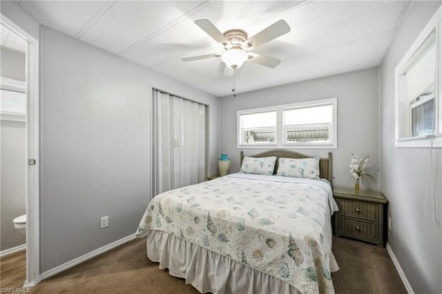 195 Domingo DR, Fort Myers, FL 33905