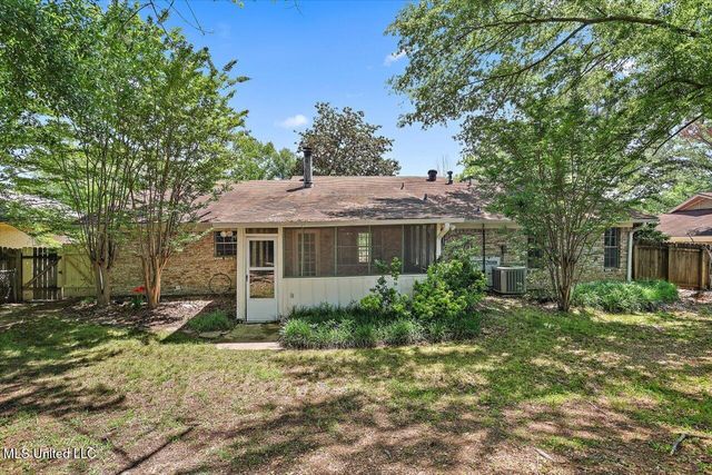 306 Indian Mound Road, Clinton, MS 39056