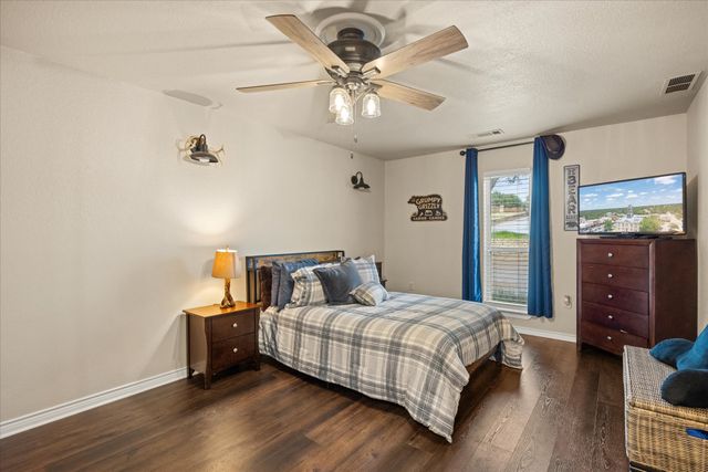 9404 Bellechase Road, Granbury, TX 76049