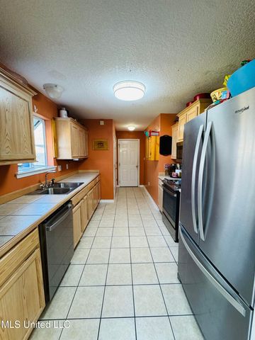 13659 Huntington Circle, Gulfport, MS 39503