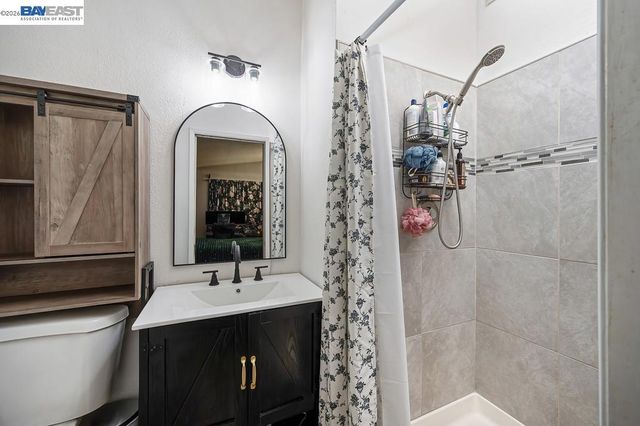 3637 Centinella Drive, North Highlands, CA 95660