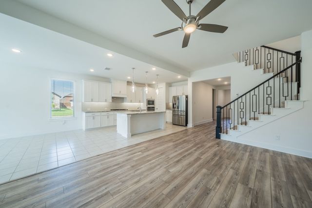 821 Reynolds Drive, Fate, TX 75087