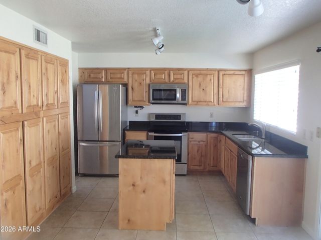 4230 E BROOKWOOD Court, Phoenix, AZ 85048
