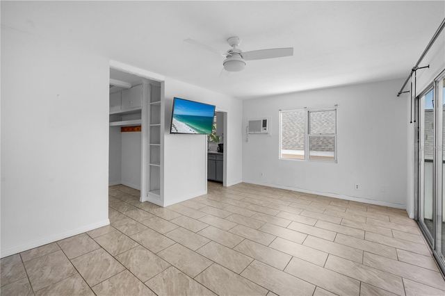 1739 SIESTA DRIVE, Sarasota, FL 34239