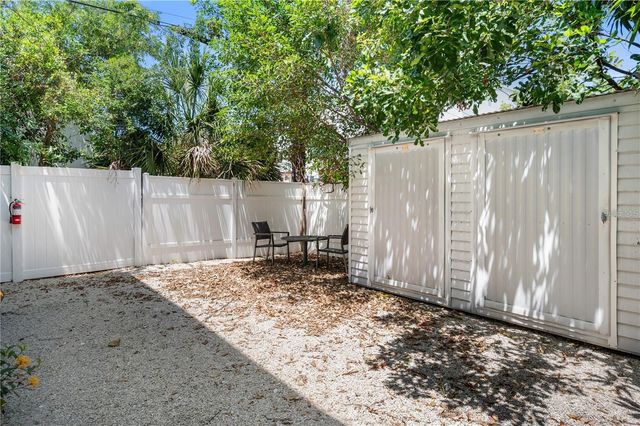 1739 SIESTA DRIVE, Sarasota, FL 34239