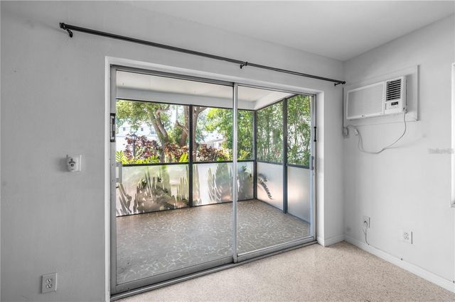 1739 SIESTA DRIVE, Sarasota, FL 34239