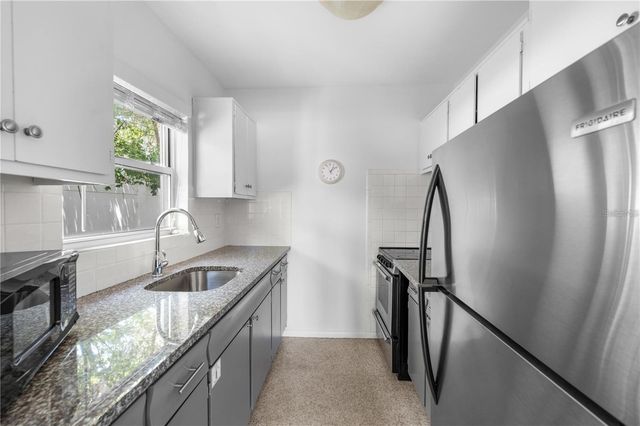 1739 SIESTA DRIVE, Sarasota, FL 34239