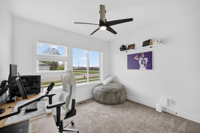 1403 19th Street SE, Altoona, IA 50009