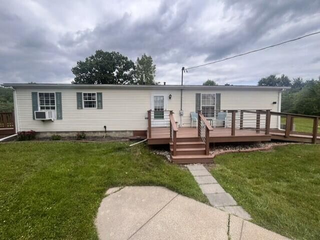36961 39th Avenue, Paw Paw, MI 49079