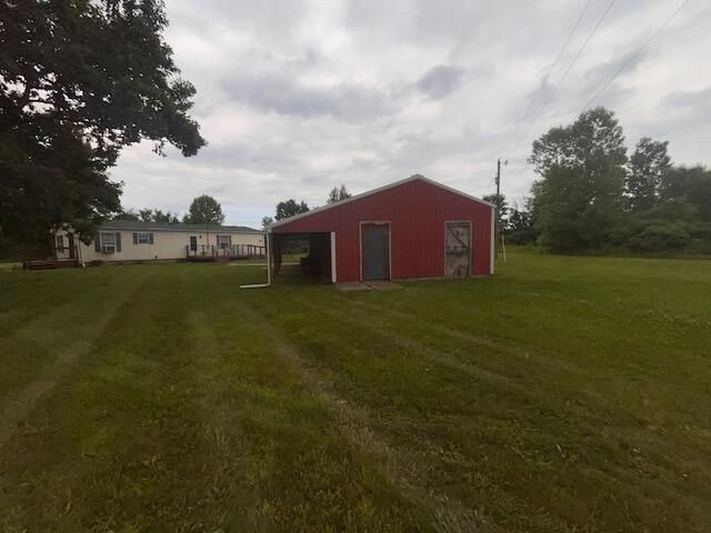 36961 39th Avenue, Paw Paw, MI 49079