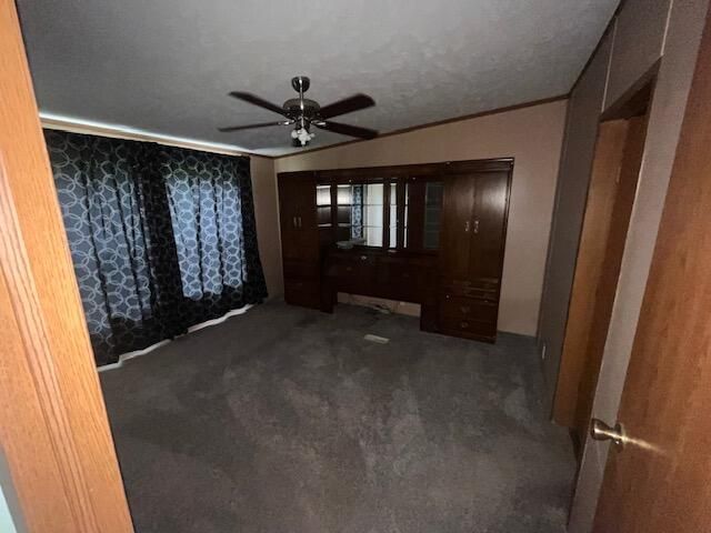 36961 39th Avenue, Paw Paw, MI 49079