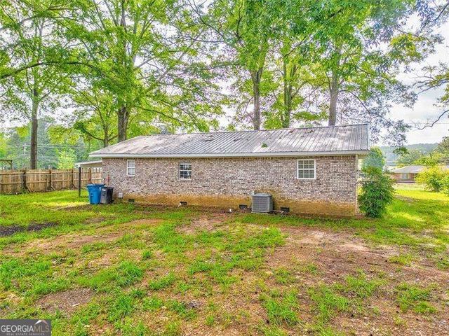 7 York Drive NE, Plainville, GA 30733