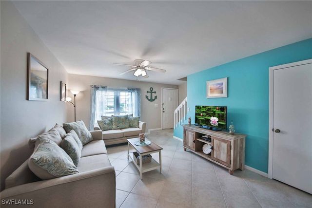 68 Marco Villas DR R-5, Marco Island, FL 34145