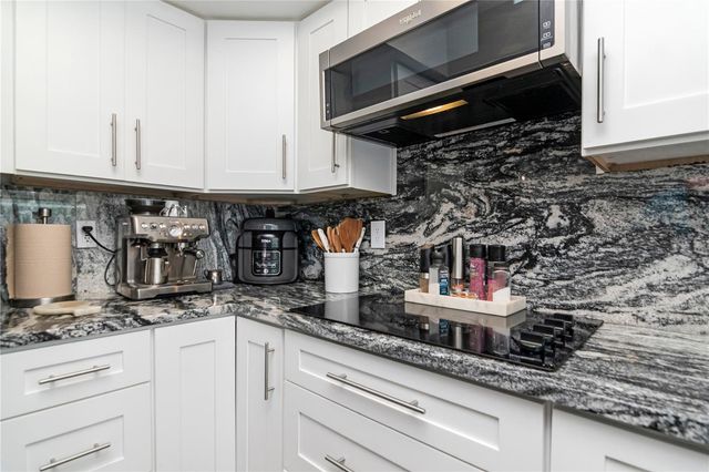6317 FROST DRIVE, Tampa, FL 33625