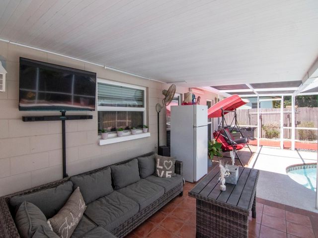 6317 FROST DRIVE, Tampa, FL 33625