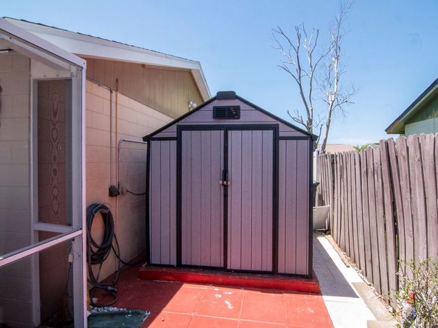 6317 FROST DRIVE, Tampa, FL 33625