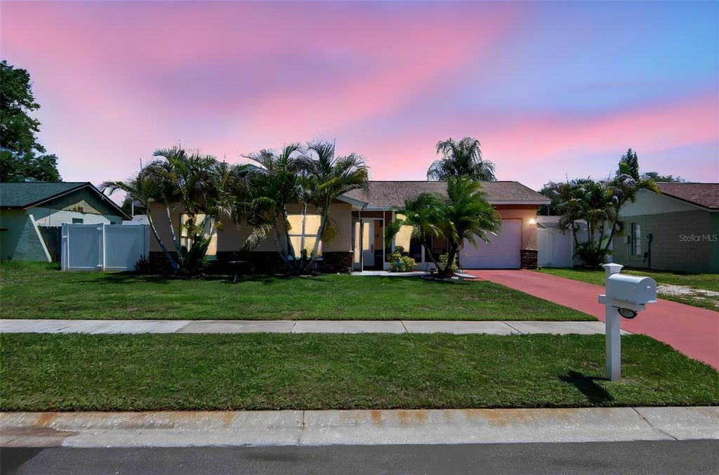 6317 FROST DRIVE, Tampa, FL 33625