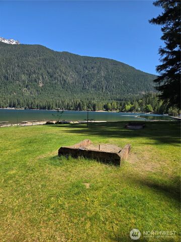 210 N Dow Creek Drive, Hoodsport, WA 98548