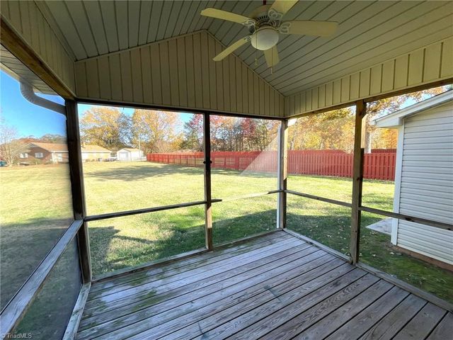 3003 Pearson Farm Drive, Browns Summit, NC 27214