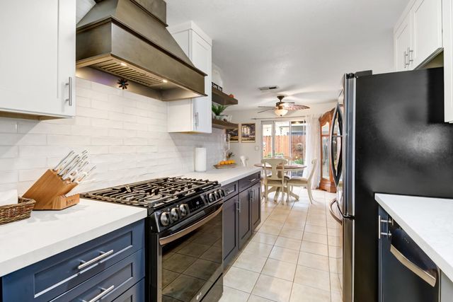 6949 Franela Way, Citrus Heights, CA 95621