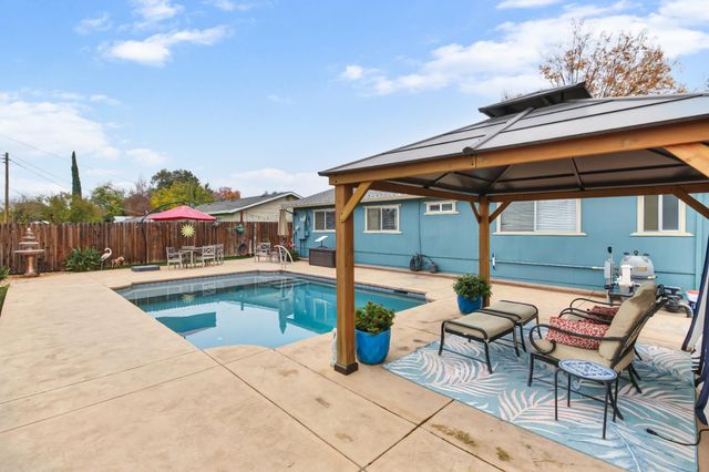 6949 Franela Way, Citrus Heights, CA 95621