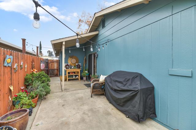 6949 Franela Way, Citrus Heights, CA 95621