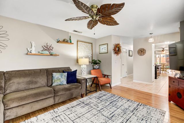 6949 Franela Way, Citrus Heights, CA 95621