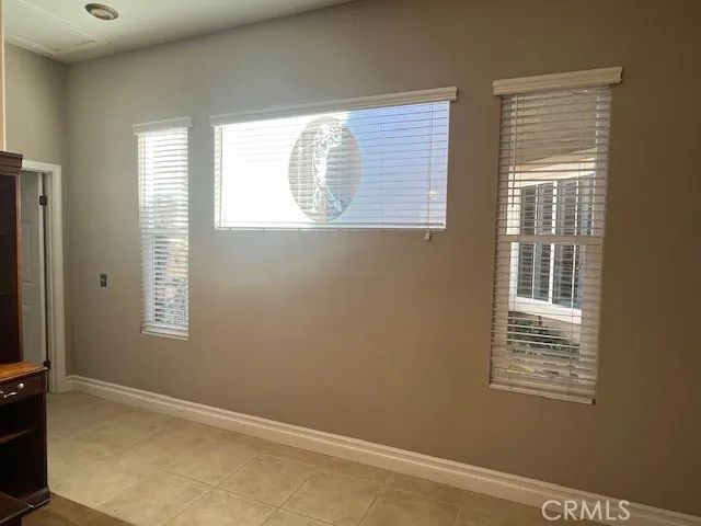 2012 Melbourne, Banning, CA 92220