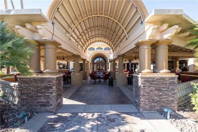 2012 Melbourne, Banning, CA 92220