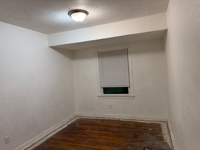 3408 S Hughes Avenue, Fort Worth, TX 76119