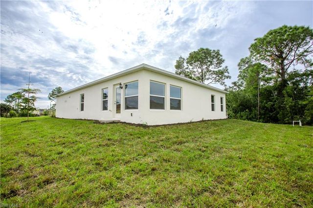 447 Raymer ST, Lehigh Acres, FL 33974