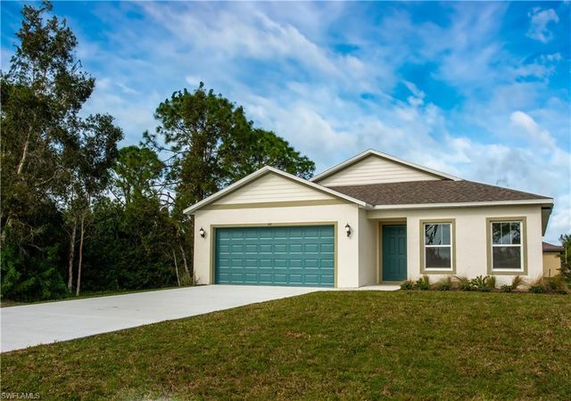 447 Raymer ST, Lehigh Acres, FL 33974