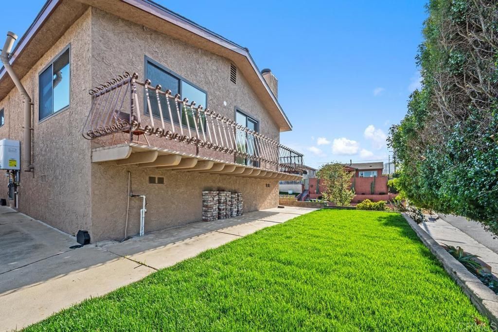 Image 40 of property listing at 110 S Hanford Street, San Pedro, CA 90732