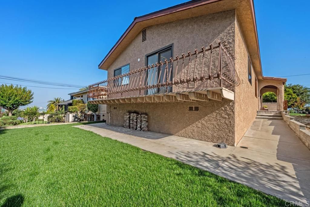 Image 41 of property listing at 110 S Hanford Street, San Pedro, CA 90732