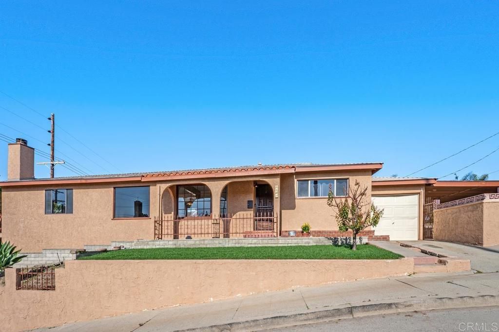 Image 42 of property listing at 110 S Hanford Street, San Pedro, CA 90732