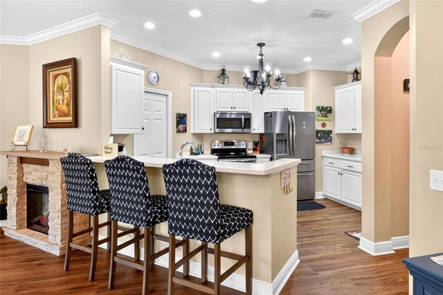 606 GRASSLANDS VILLAGE CIRCLE, Lakeland, FL 33803