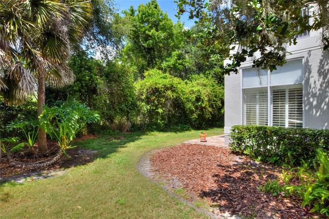 606 GRASSLANDS VILLAGE CIRCLE, Lakeland, FL 33803