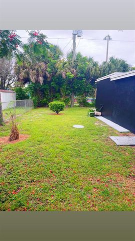 3650 NW 44th Avenue, Lauderdale Lakes, FL 33319
