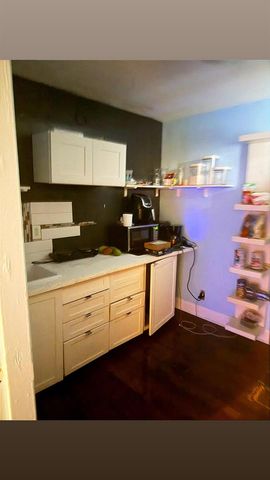 3650 NW 44th Avenue, Lauderdale Lakes, FL 33319