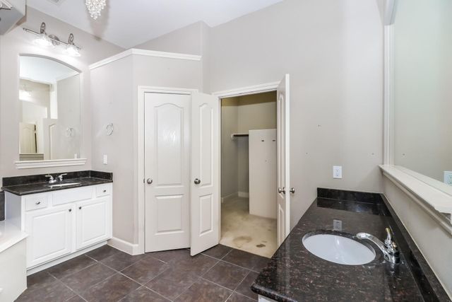 2718 Van Gogh Lane, Missouri City, TX 77459