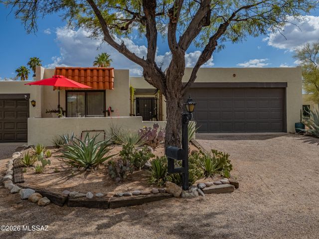 7568 N Palm Circle, Tucson, AZ 85704
