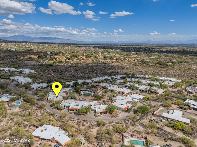 7568 N Palm Circle, Tucson, AZ 85704