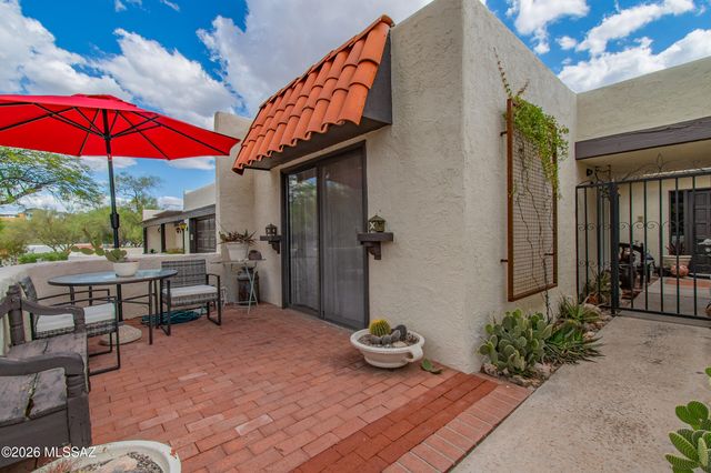 7568 N Palm Circle, Tucson, AZ 85704