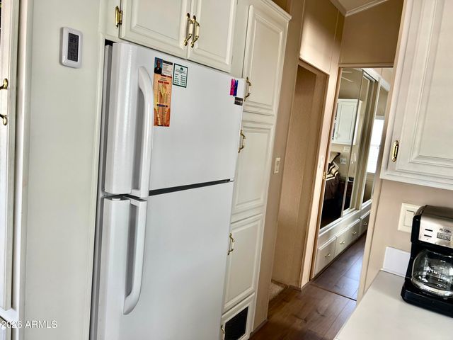 111 S GREENFIELD Road 811, Mesa, AZ 85206