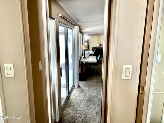 111 S GREENFIELD Road 811, Mesa, AZ 85206