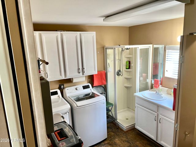 111 S GREENFIELD Road 811, Mesa, AZ 85206