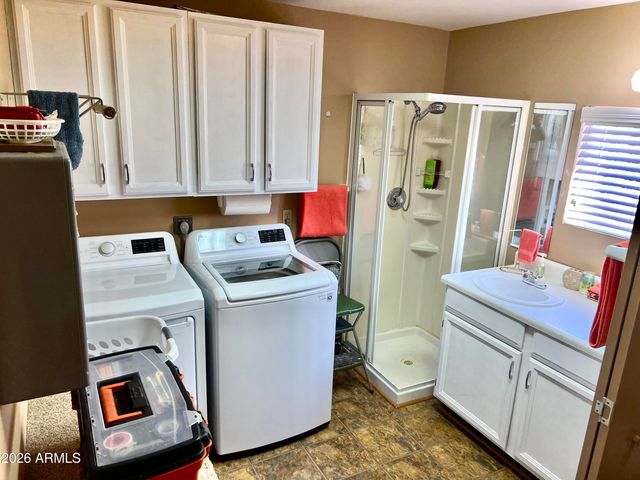 111 S GREENFIELD Road 811, Mesa, AZ 85206